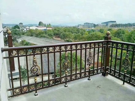 陽臺欄桿用什么材質(zhì)好？