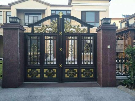 別墅鋁藝大門制作理念與維護(hù)方法