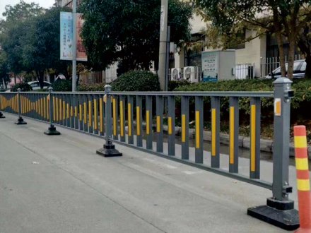 市政護欄，對于交通安全的重要性很關鍵